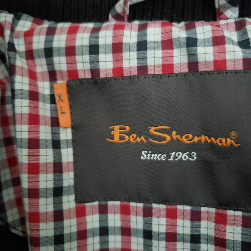 (EUC) Ben Sherman Black Puffer Quilted Jacket with Hood (Boys XL or Men's Small) - Picture 3 of 14